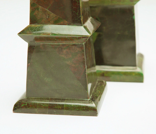 Variant Image 2