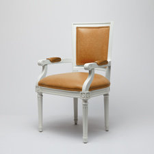 FABIA ARM CHAIR